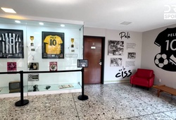 Từ căn phòng bí mật của Pele đến con số 3 lịch sử ở World Cup tại Mexico City