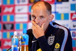 HLV Thomas Tuchel chỉ trích tuyển Anh đá bóng... tự phát