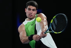 Djokovic lỡ hẹn kỷ lục 25 Grand Slam, Carlos Alcaraz đi vào lịch sử quần vợt với Grand Slam sự nghiệp ở tuổi 22