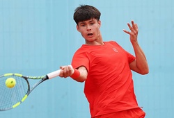 Quần vợt Madrid Open 2026: Carlos Alcaraz lùi lại phía sau nhưng "thương hiệu gia đình" vẫn tỏa sáng