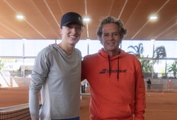 Iga Swiatek bổ nhiệm "cánh tay phải" của Rafael Nadal: Chiến lược thống trị mặt sân quần vợt đất nện