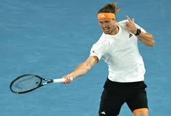 Zverev dội "mưa Ace" hạ gục hiện tượng Learner Tien, thẳng tiến vào bán kết quần vợt Úc mở rộng