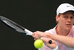 Jannik Sinner giải mã Carlos Alcaraz sau chung kết quần vợt Monte Carlo: Khi bại tướng trở nên đáng sợ hơn bao giờ hết