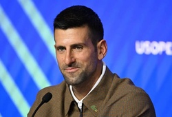 Novak Djokovic thay đổi kế hoạch, tận hưởng quần vợt thay vì xem bóng rổ