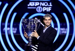 Carlos Alcaraz cho biết mục tiêu lớn nhất trong năm 2026 là vô địch giải quần vợt Úc Mở rộng