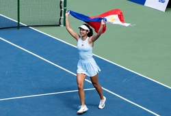 Alexandra Eala và "Hiệu ứng Philippines": Quản trị thương hiệu cá nhân từ những sân bóng rổ đến đỉnh cao quần vợt nữ