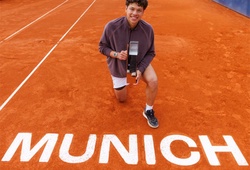 Ben Shelton và tham vọng phục hưng quần vợt nam Mỹ: Lời giải cho bài toán "thích nghi" trên mặt sân đất nện