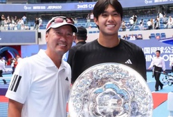 Learner Tien đăng quang Next Gen ATP Finals dưới sự dẫn dắt của huyền thoại quần vợt Michael Chang