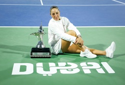 Con gái tỷ phú Jessica Pegula vô địch quần vợt Dubai Open 2026: Bài học về bản lĩnh vượt ngưỡng tuổi 30