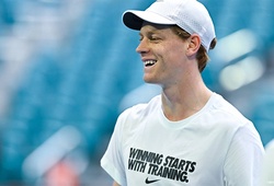 Jannik Sinner và công thức quần vợt "hủy diệt" những đối thủ thuận tay trái: Đẳng cấp của sự chuẩn bị tuyệt đối