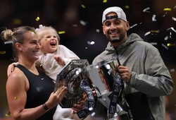 Nick Kyrgios đánh bại Aryna Sabalenka trong "Trận chiến giữa hai giới" được quần vợt mong chờ từ lâu ở Dubai