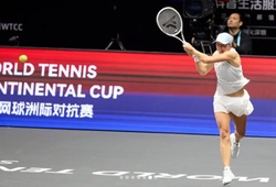 Giải quần vợt WTCC: Iga Swiatek thua sau 2 set về tay đối thủ hạng 57 thế giới