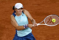 Đẳng cấp chênh lệch tại quần vợt Roland Garros: Sức ép từ nhà vô địch 4 lần Iga Swiatek đối đầu sức trẻ Sara Bejlek