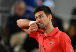 Sự cố khó tin ở giải tennis Paris Masters 2023: Đối thủ và khán giả chờ cặp Djokovic / Kecmanovic mãi không đến