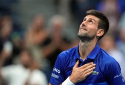 Djokovic bắt đầu tập trên sân cứng với hy vọng phút chót dự giải tennis US Open 2022