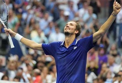 Kết quả tennis mới nhất 1/3: Tay vợt Nga Medvedev lên số 1 thế giới nam