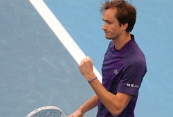 Medvedev giành chiến thắng dễ dàng trong trận mở màn mùa quần vợt 2026 tại giải Brisbane International