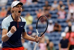 Vượt qua Daniil Medvedev sau ngày tạm dừng do mưa, Jannik Sinner lọt vào Chung kết quần vợt Rome Open 2026