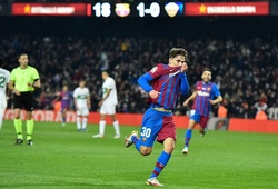 Gavi gây kinh ngạc với bàn thắng theo phong cách Messi cho Barca