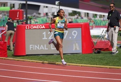 Cô gái Ethiopia phá sâu kỷ lục thế giới chạy 5000m, thông số sắp xuống dưới 14 phút