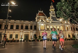 Ho Chi Minh City Night Run Thang Loi Group 2022 đẹp lung linh qua ảnh
