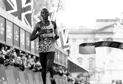 Giấc mơ chạy marathon dưới 2 giờ dang dở của Kelvin Kiptum đoản mệnh