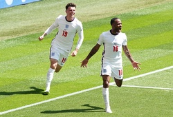 Sterling ghi dấu ấn ngoạn mục vào số bàn thắng của tuyển Anh