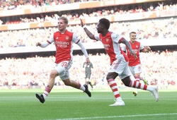 Bộ đôi tuổi đôi mươi của Arsenal làm nên lịch sử ở trận derby London