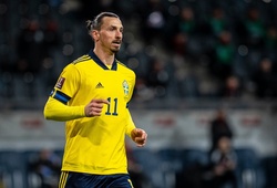 Ibrahimovic gây kinh ngạc với pha kiến tạo kiểu kungfu cho Thụy Điển