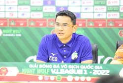 HLV Kiatisuk: Thiếu Quang Hải, Hà Nội vẫn là đội bóng mạnh