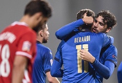 Berardi thành sao nhờ giải futsal, Italia mất một người pha chế rượu
