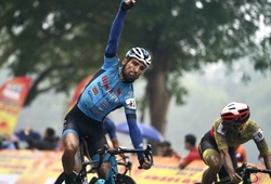 Đánh bại "Vua nước rút" Tấn Hoài, Loic Desriac thắng chặng 5 giải xe đạp Cúp Truyền hình HTV 2021