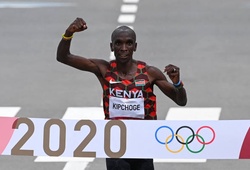 Eliud Kipchoge bảo vệ thành công HCV Olympic, không có kỷ lục marathon nam