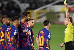 Barca đấu Villarreal với 7 cầu thủ có nguy cơ bị treo giò