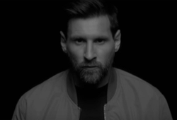 Messi gửi thông điệp đanh thép thông qua... quảng cáo bia