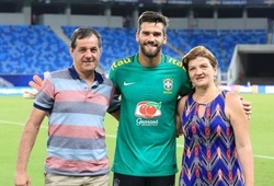 Bố của thủ môn Alisson qua đời sau khi mất tích ở Brazil