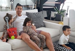 Hàng xóm tiết lộ cuộc sống của gia đình Ronaldo ở Torino