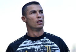 PSG xếp Ronaldo chơi ở đâu nếu thực hiện bom tấn chuyển nhượng?