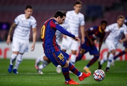 Messi tiếp tục là chúa tể của những quả phạt đền với Barca