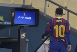 Góc quay mới cho thấy Messi không đánh cầu thủ Bilbao?