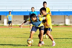 Kết quả Bình Thuận vs Vĩnh Long (FT: 0-2): Mạnh hơn tất thắng