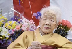 Người già nhất thế giới không tham dự lễ rước đuốc Olympic Tokyo 2020 do sợ COVID-19