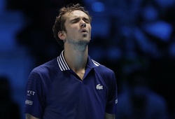 Kết quả tennis mới nhất 19/11: Lý do Mevedev cố gắng hạ Sinner ở trận thủ tục ATP Finals