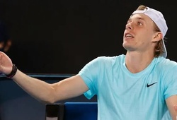 Sao tennis Shapovalov phải nhịn tiểu để vượt qua vòng đầu Australian Open