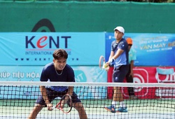 Các hạt giống như Lý Hoàng Nam dễ dàng vào Tứ kết giải quần vợt VĐQG