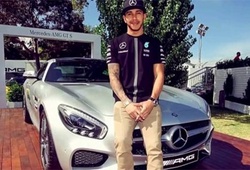 Tay đua F1 Lewis Hamilton, nhà thể thao giàu nhất Vương quốc Anh