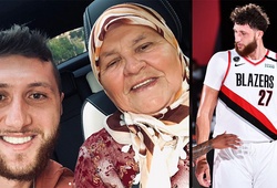 Bà nội vừa mất vì COVID-19, Jusuf Nurkic rực sáng cùng trái tim trĩu nặng