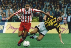 Ronaldo quá giỏi khiến HLV PSV nghi ngờ gian lận tuổi tác