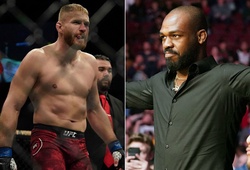 Jan Blachowicz: “Jon Jones chỉ đang làm trò vòi tiền mà thôi” 