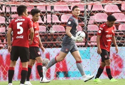 Video: Đặng Văn Lâm cứu thua ấn tượng ở phút cuối tại Thai.League